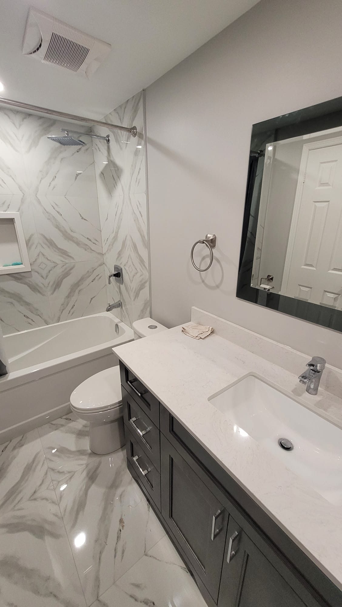 Tub-to-shower conversion, Orangeville, ON