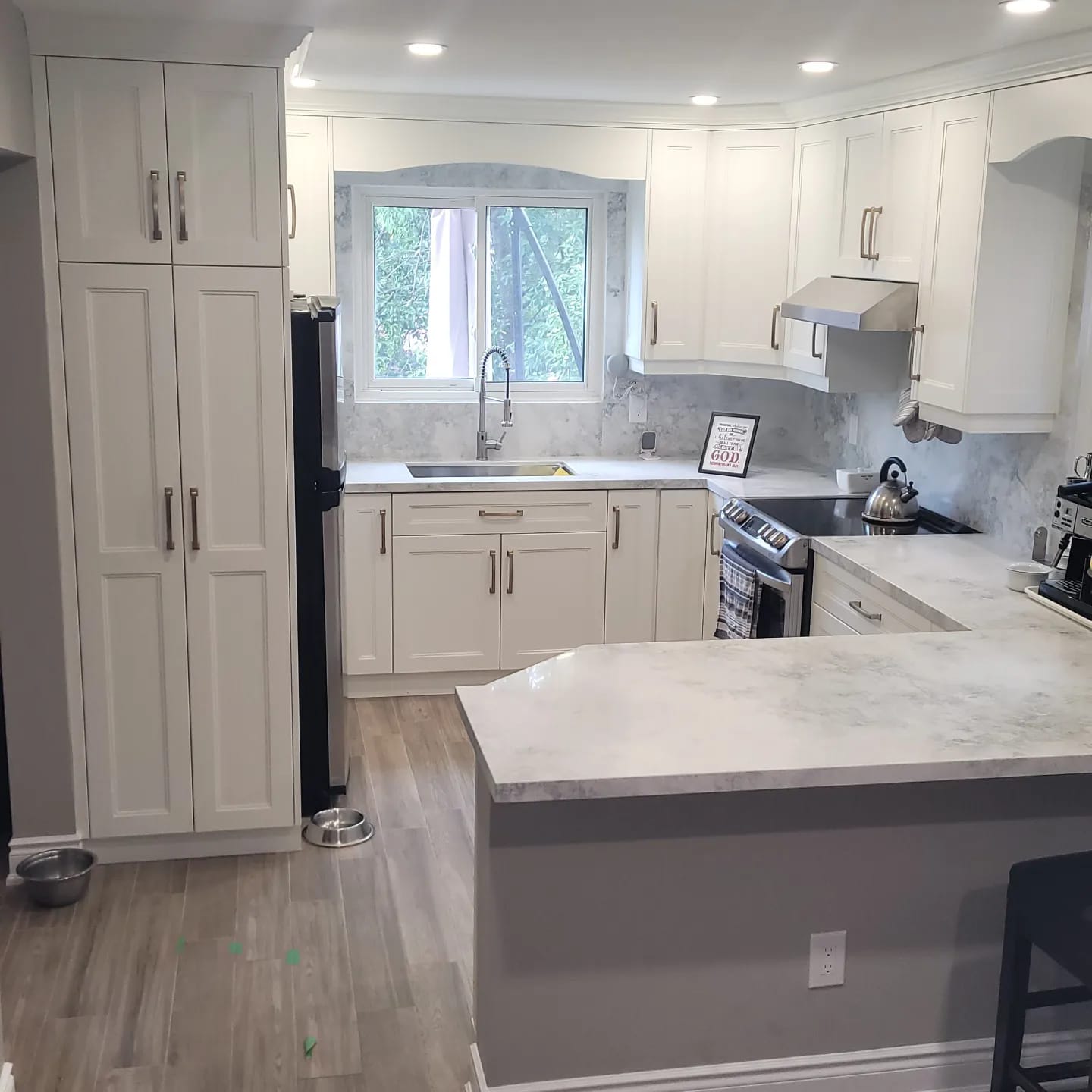 Completed kitchen renovation by PG Pro Construction, Caledon, ON